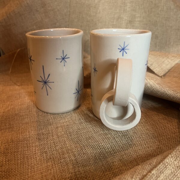 Mug Etoiles Bleues avec anse chaînes ✨ – Image 2