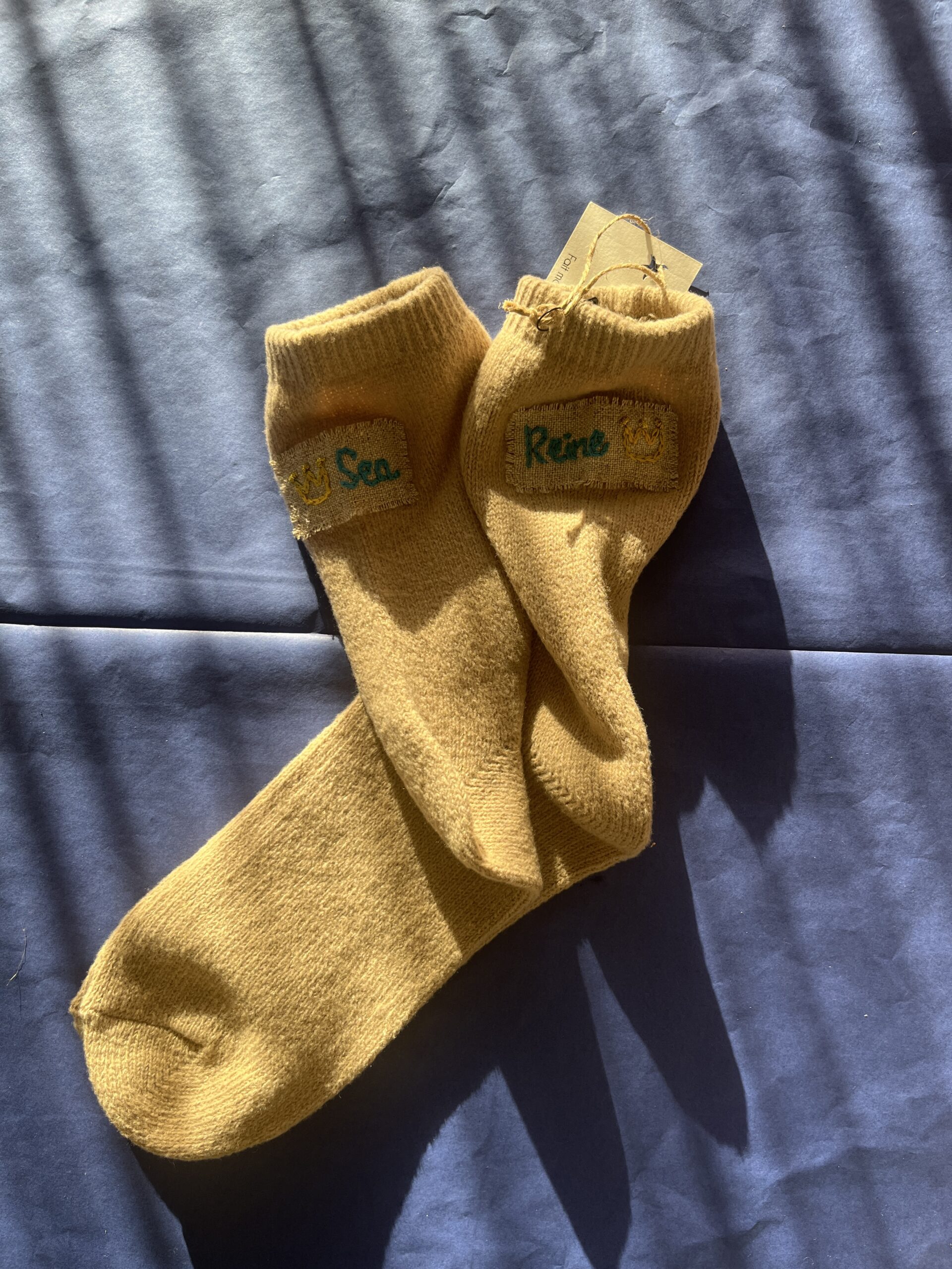 Chaussettes brodées 35/38 - Toutes douces – Image 3