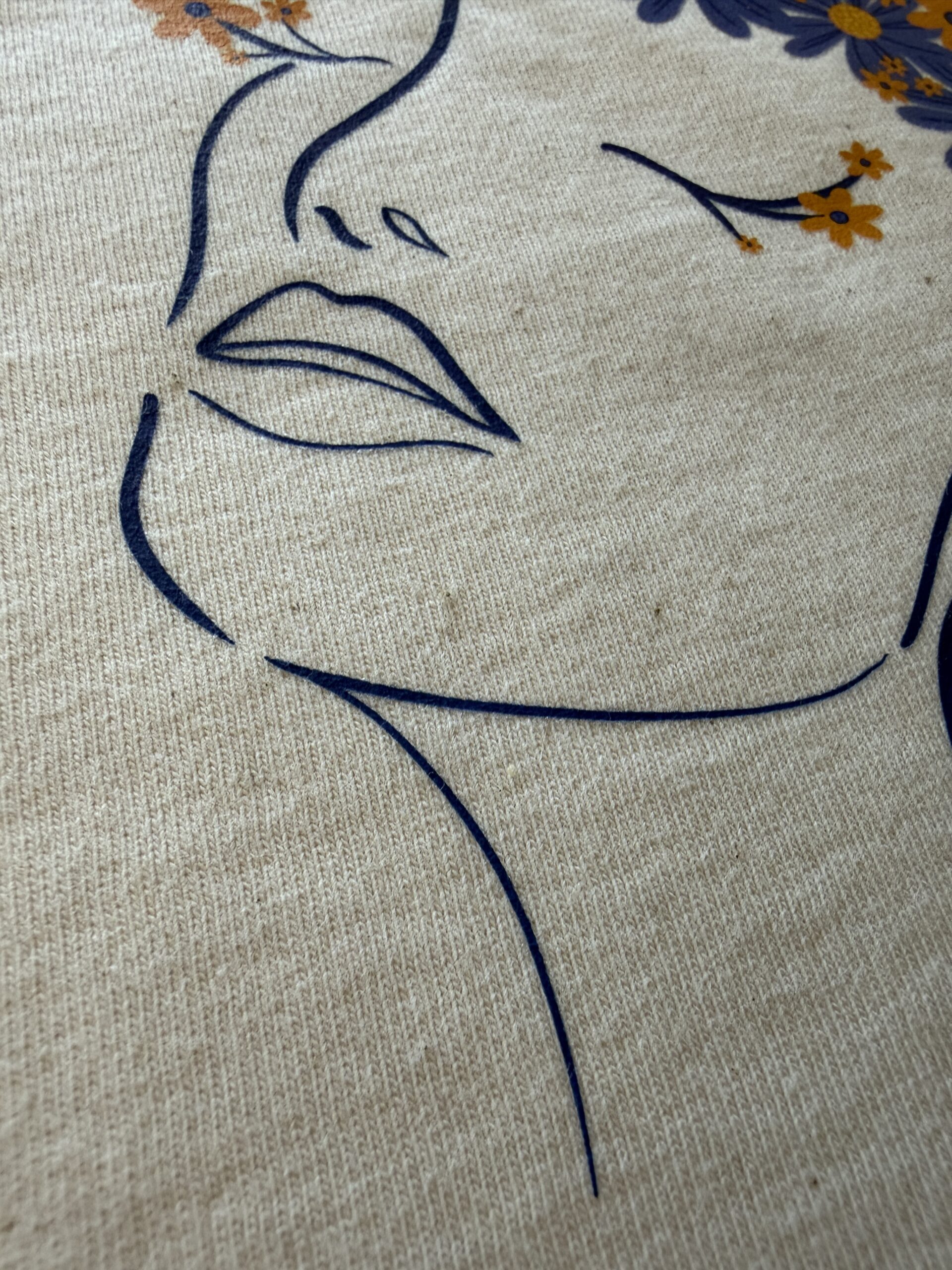 T-Shirt avec l'illustration de ton choix – Image 4